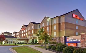 Hilton Garden Inn And Fayetteville Convention Center